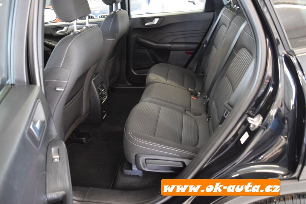 Ford Kuga SUV / Terénní 2,5 l 112 kw