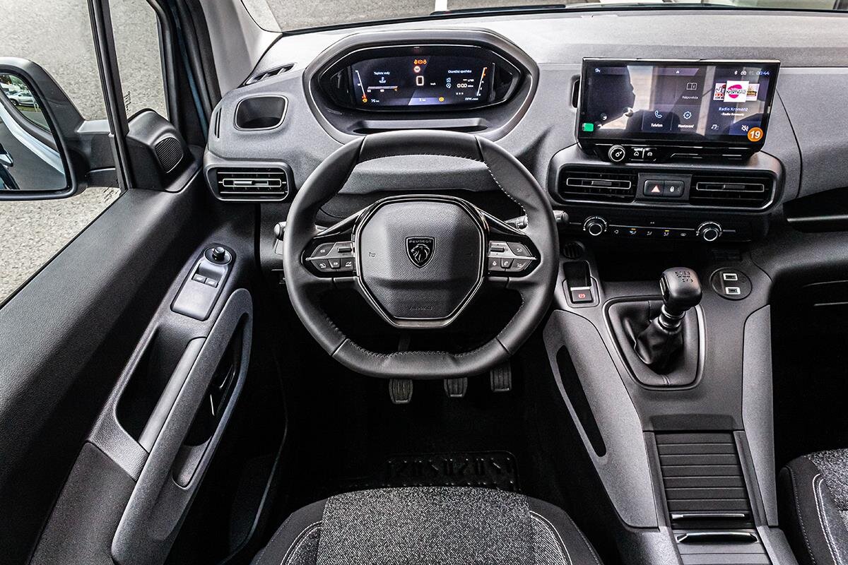 Peugeot Rifter MPV 1,5 l 96 kw