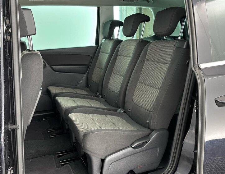 Volkswagen Sharan MPV 2,0 l 103 kw