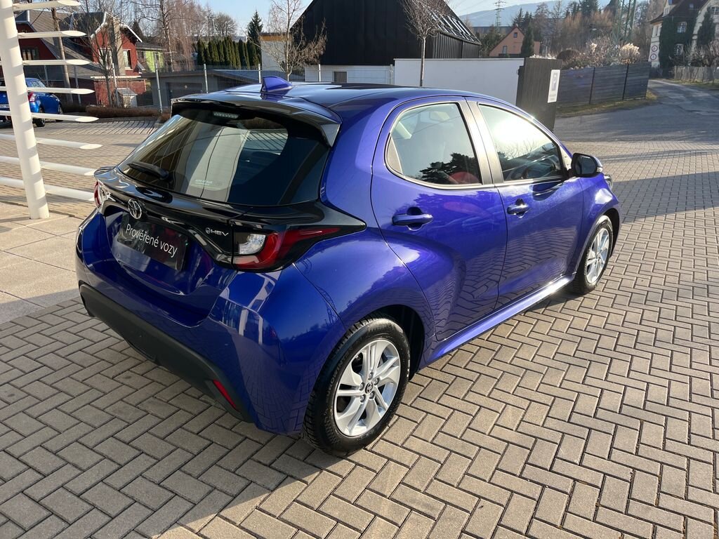 Toyota Yaris Hatchback 1,5 l 68 kw