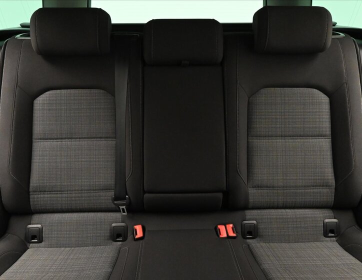 Volkswagen Passat Kombi 2,0 l 110 kw