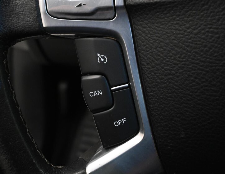 Ford Mondeo Kombi 2,0 l 103 kw