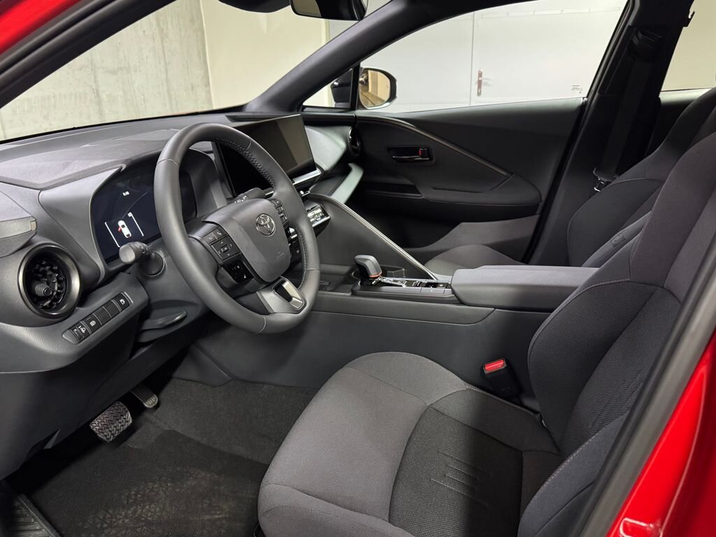 Toyota C-HR Hatchback 1,8 l 90 kw