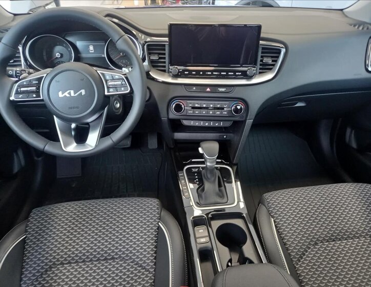 KIA XCeed CUV 1,6 l 110 kw