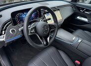 Mercedes-Benz Třídy E 9