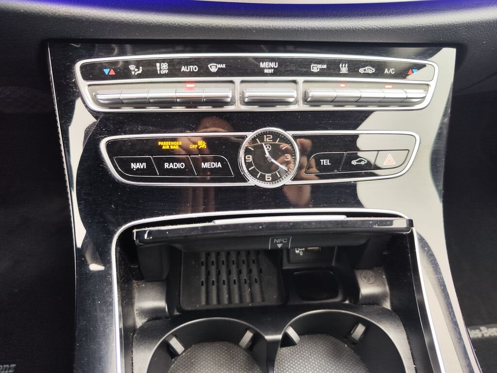 Mercedes-Benz Třídy E Sedan 3,0 l 190 kw