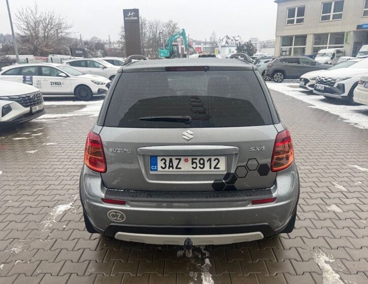 Suzuki SX4 SUV 1,6 l 88 kw
