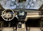 Volvo XC90 SUV / Terénní 2,0 l 184 kw