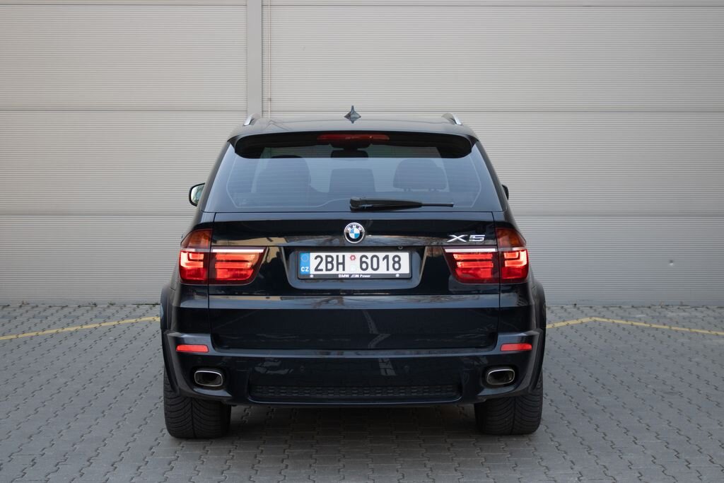 BMW X5 SUV / Terénní 3,0 l 225 kw