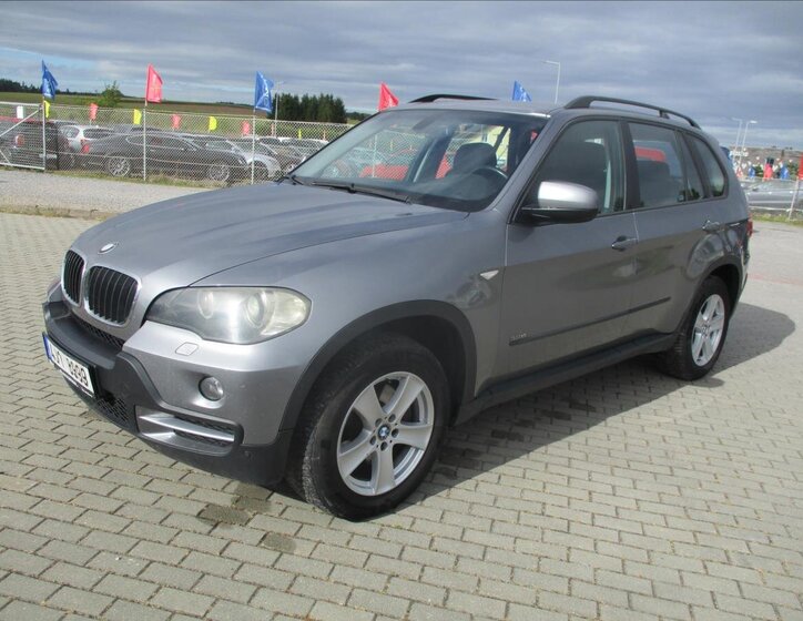 BMW X5 SUV 3,0 l 173 kw