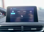 Peugeot 3008 SUV / Terénní 1,2 l 96 kw