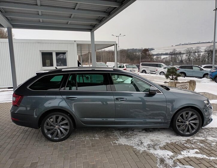 Škoda Octavia Kombi 2,0 l 135 kw