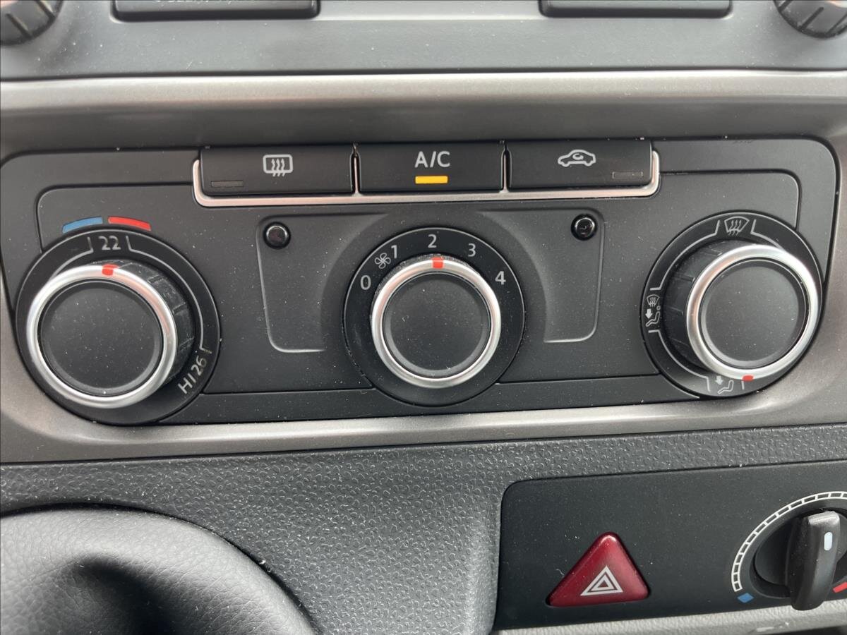 Volkswagen California VAN / Minibus 2,0 l 84 kw