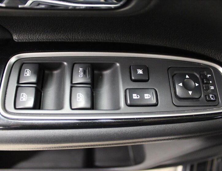 Mitsubishi Outlander SUV 2,0 l 89 kw