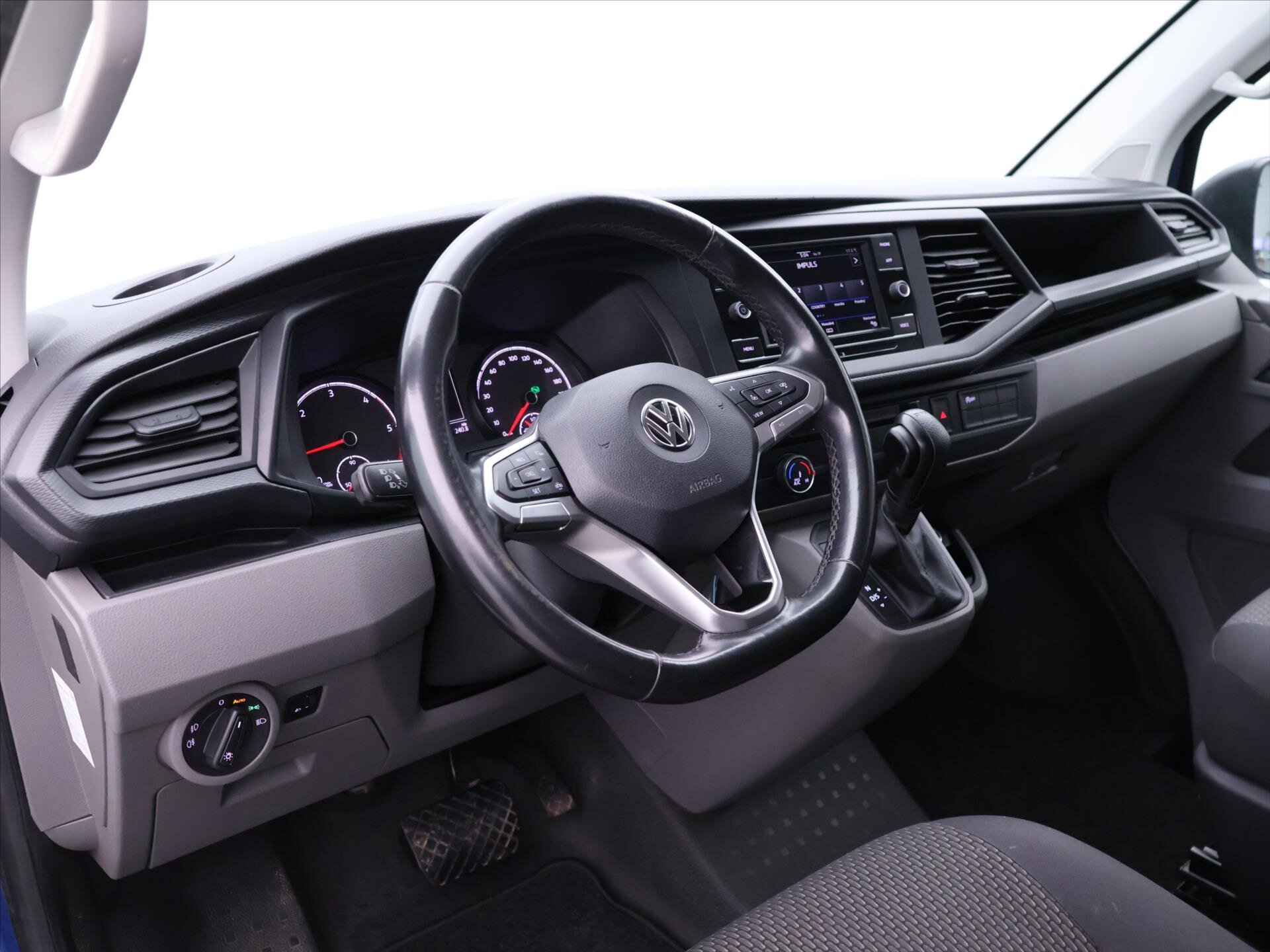 Volkswagen Transporter Skříň 2,0 l 110 kw