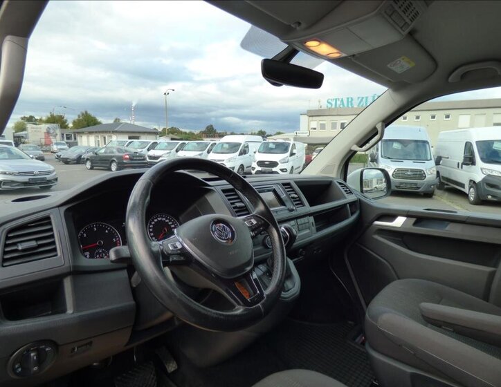 Volkswagen Caravelle MPV 2,0 l 110 kw