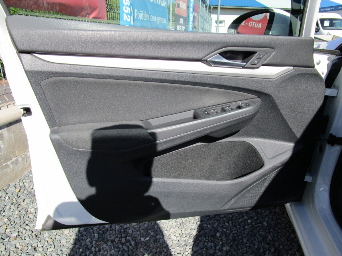 Volkswagen Golf Hatchback 1,5 l 110 kw