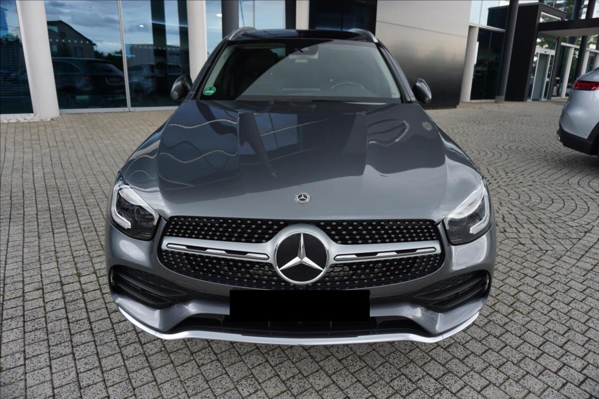 Mercedes-Benz GLC SUV / Terénní 2,0 l 180 kw