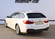 BMW Řada 5 Kombi 3,0 l 195 kw