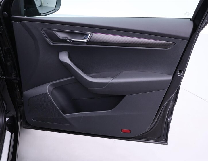 Škoda Karoq SUV 2,0 l 140 kw