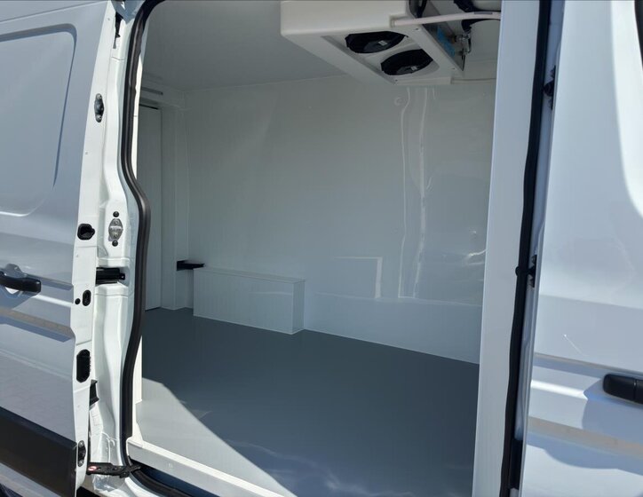 Nissan Interstar Ostatní 2,0 l 110 kw