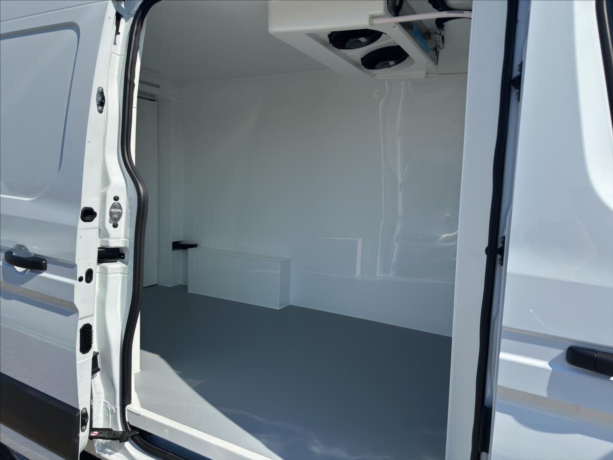 Nissan Interstar Ostatní 2,0 l 110 kw