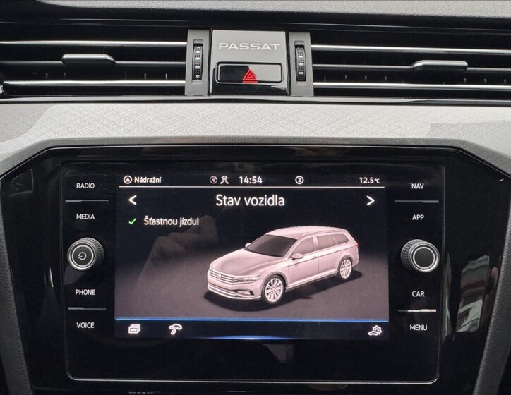 Volkswagen Passat 38