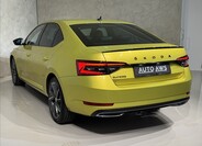 Škoda Superb 9