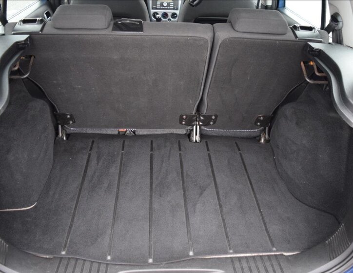 Ford Fusion Kombi 1,4 l 59 kw