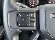 Land Rover Defender 36