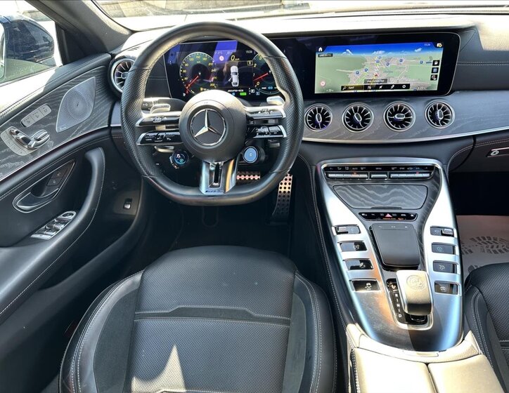 Mercedes-Benz AMG GT Kupé 3,0 l 270 kw