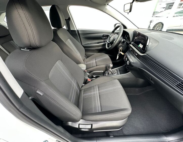 Hyundai i20 Hatchback 1,2 l 58 kw