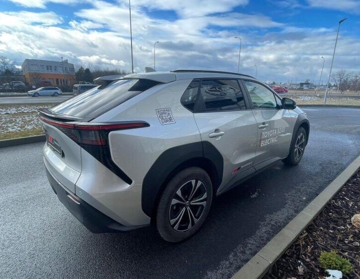Toyota bZ4X SUV / Terénní 0,0 150 kw