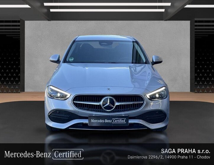 Mercedes-Benz Třídy C 8