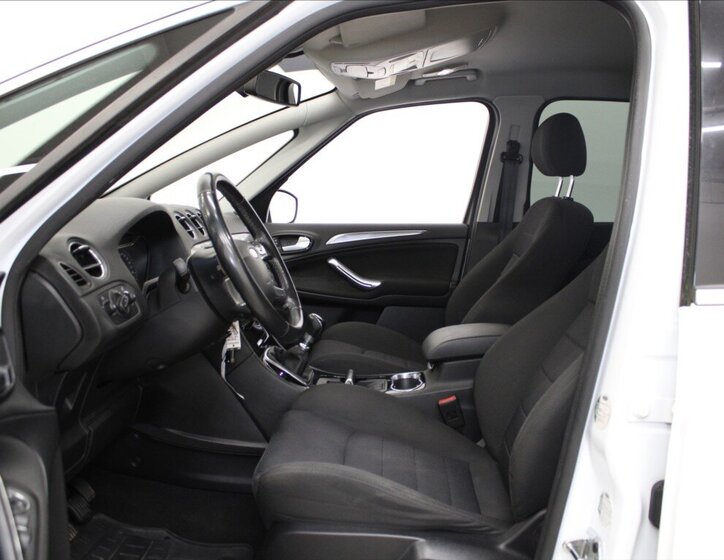 Ford S-MAX MPV 2,0 l 120 kw