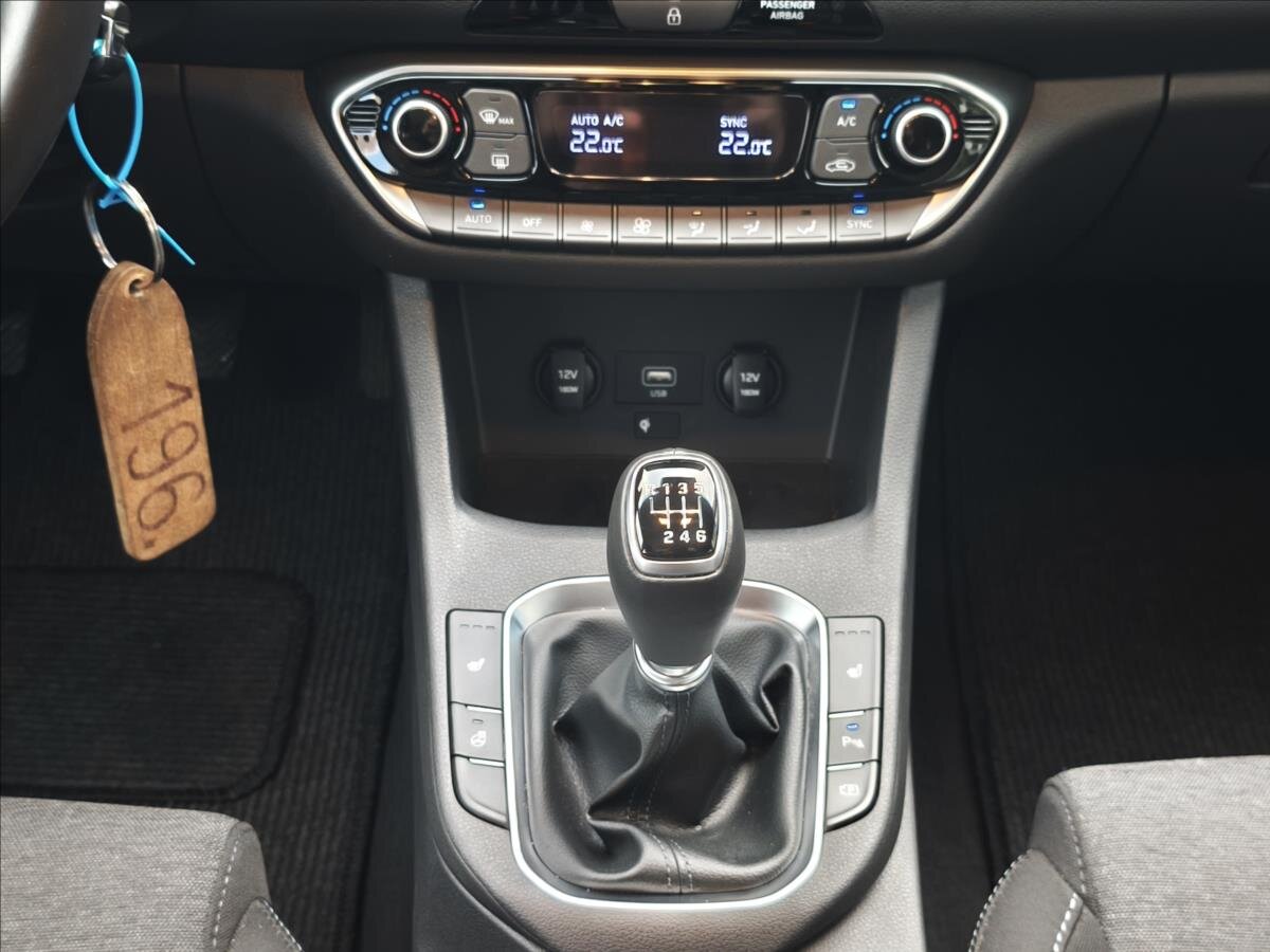 Hyundai i30 Hatchback 998,0 88 kw