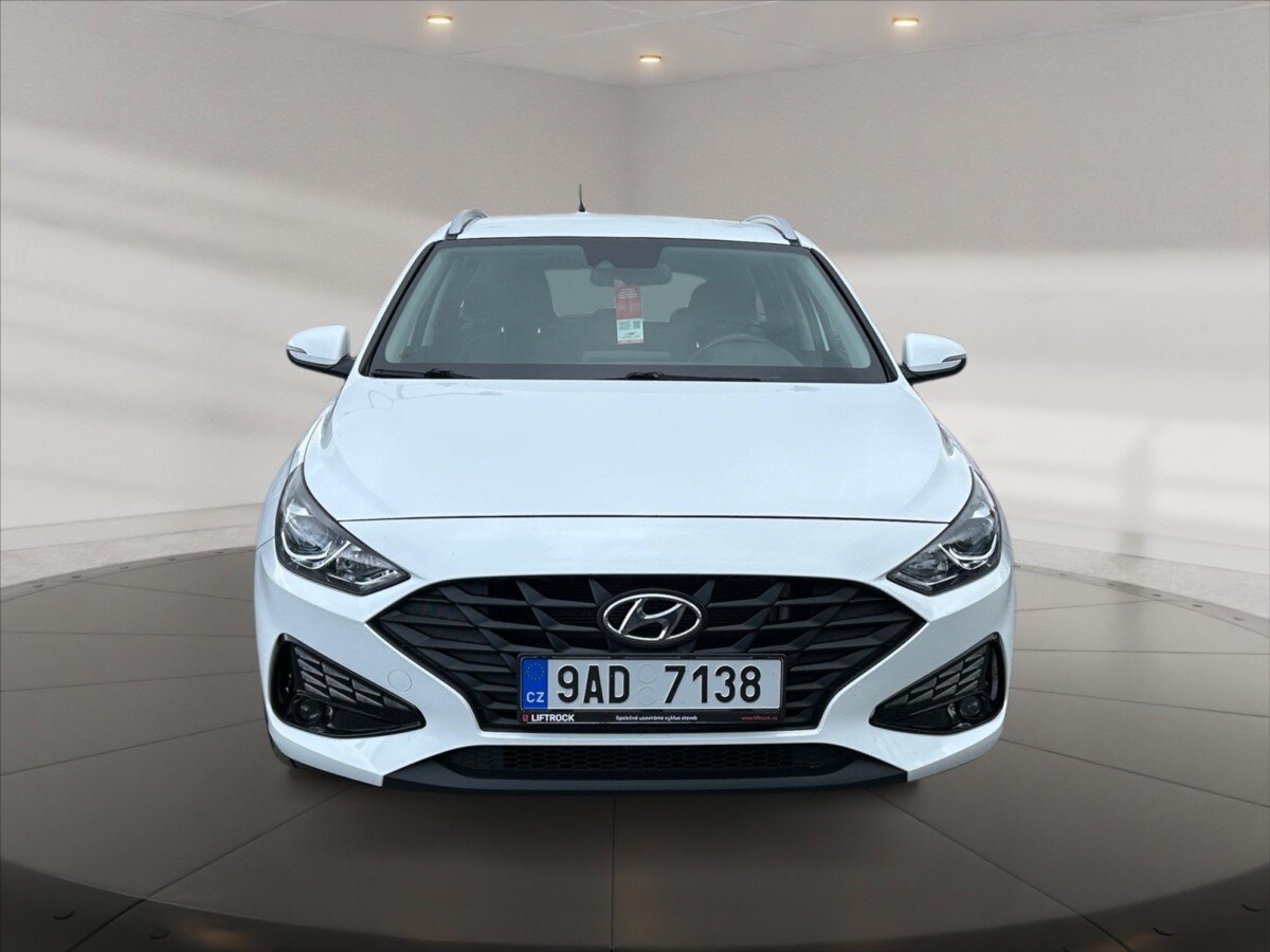 Hyundai i30 Kombi 998,0 88 kw