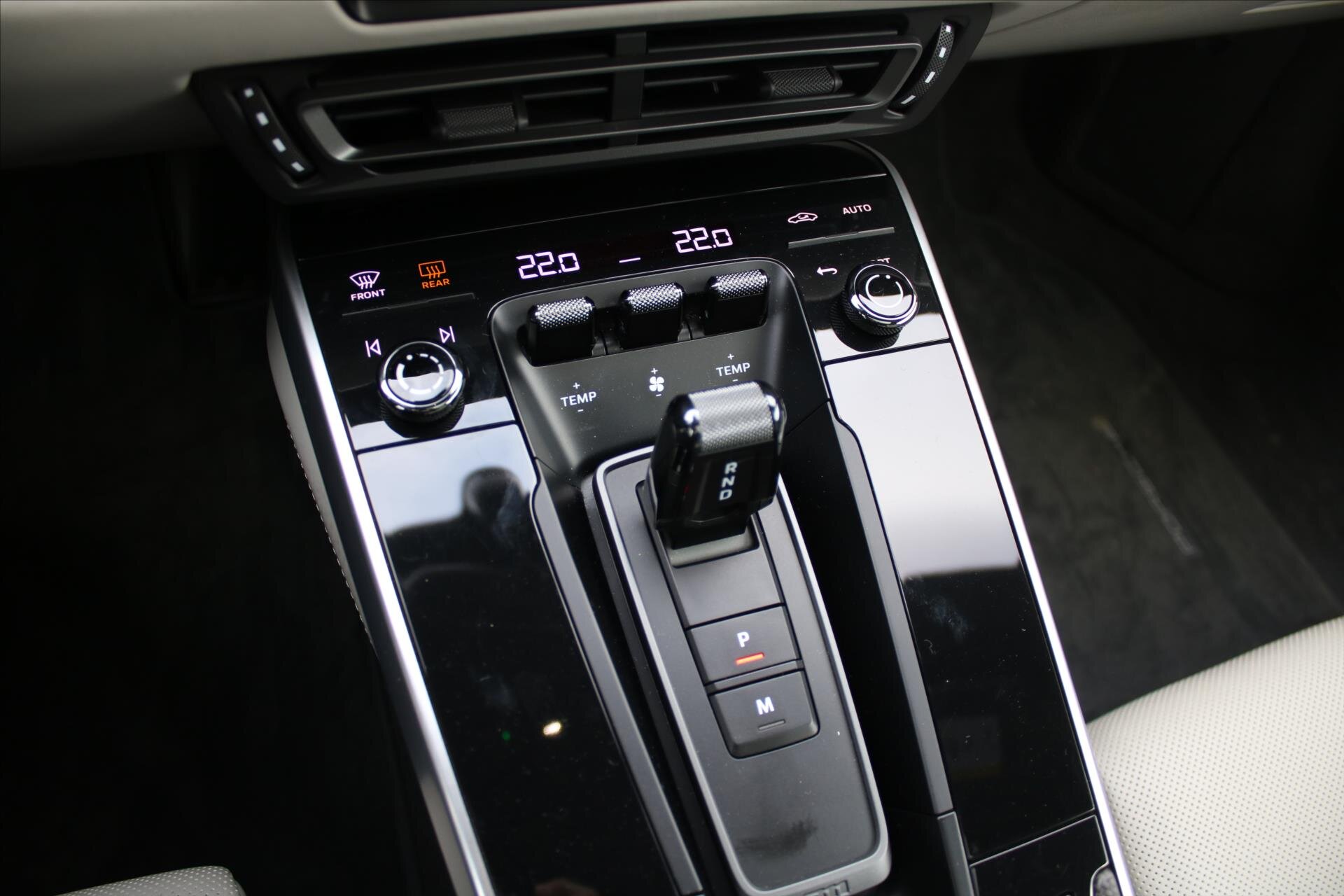 Porsche 911 Kupé 3,0 l 331 kw