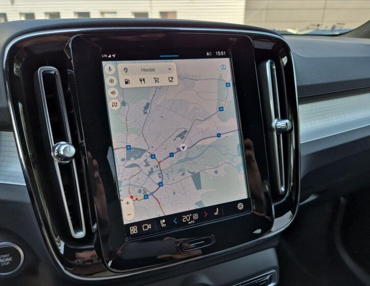 Volvo XC40 SUV 2,0 l 120 kw