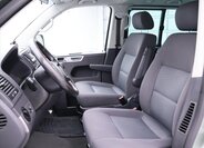 Volkswagen Multivan 11