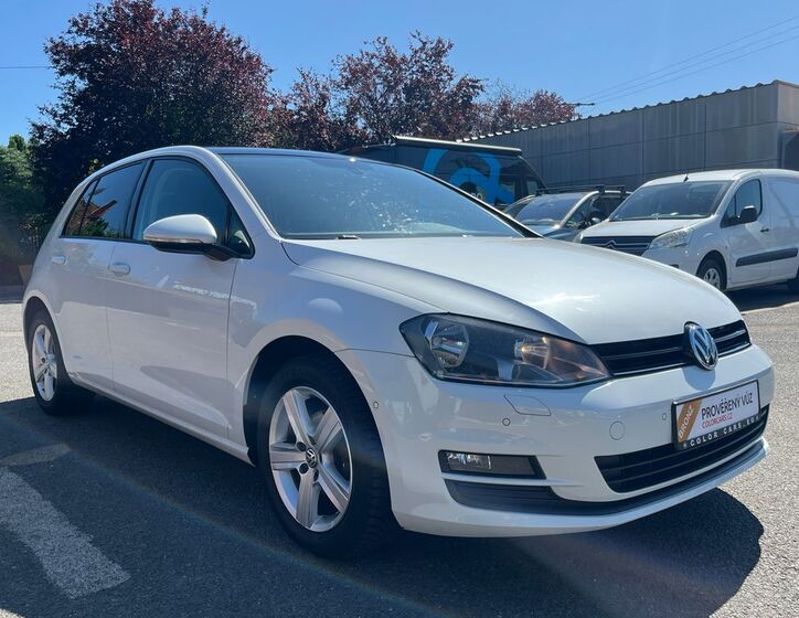 Volkswagen Golf 13