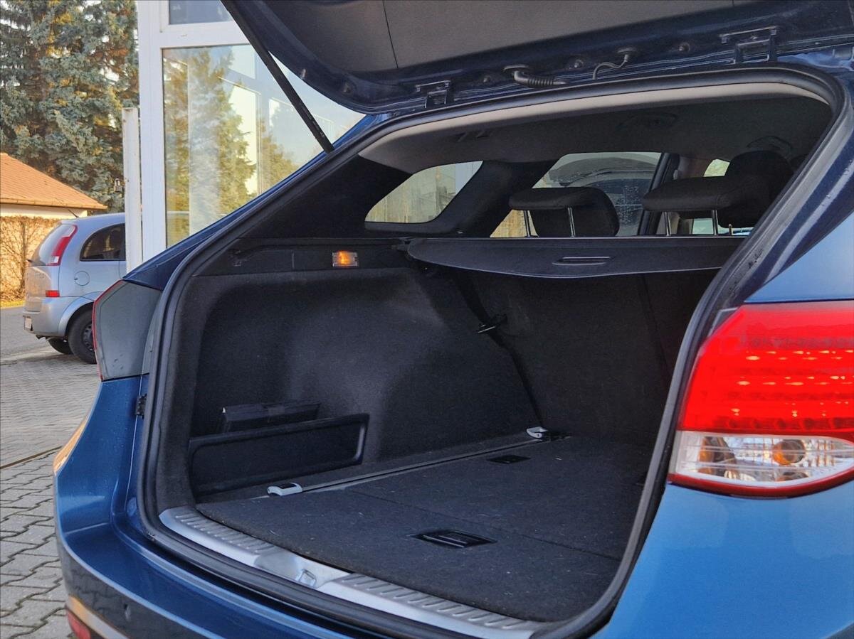 Hyundai i40 Kombi 1,7 l 100 kw