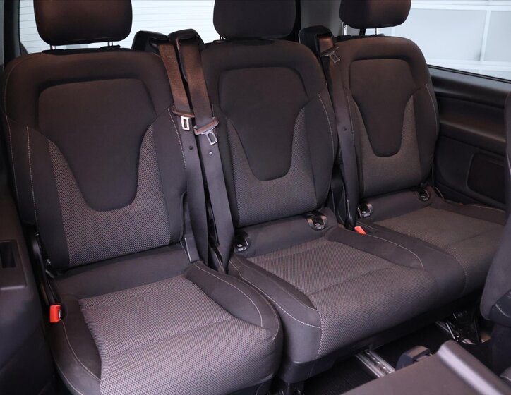 Mercedes-Benz Třídy V Kombi 2,1 l 140 kw