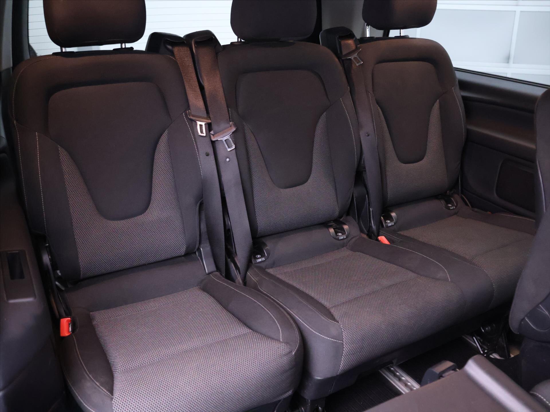 Mercedes-Benz Třídy V Kombi 2,1 l 140 kw