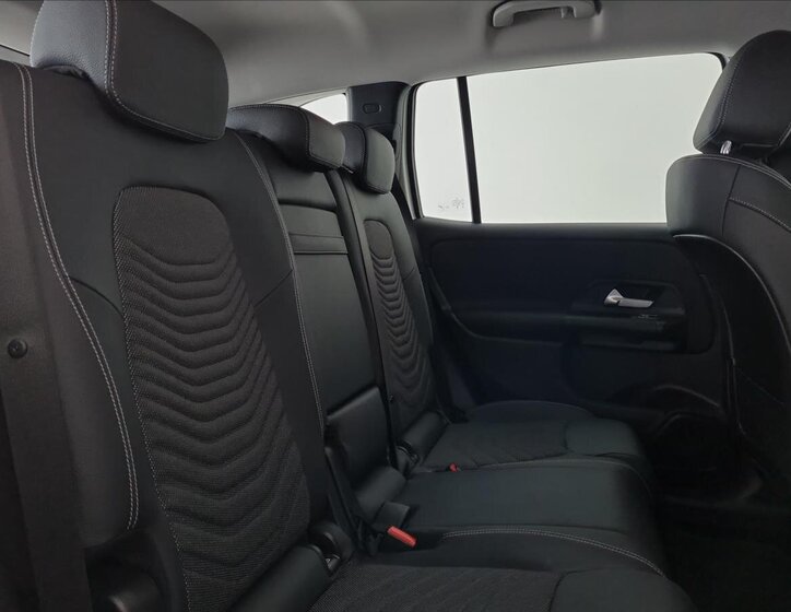 Mercedes-Benz GLB 18