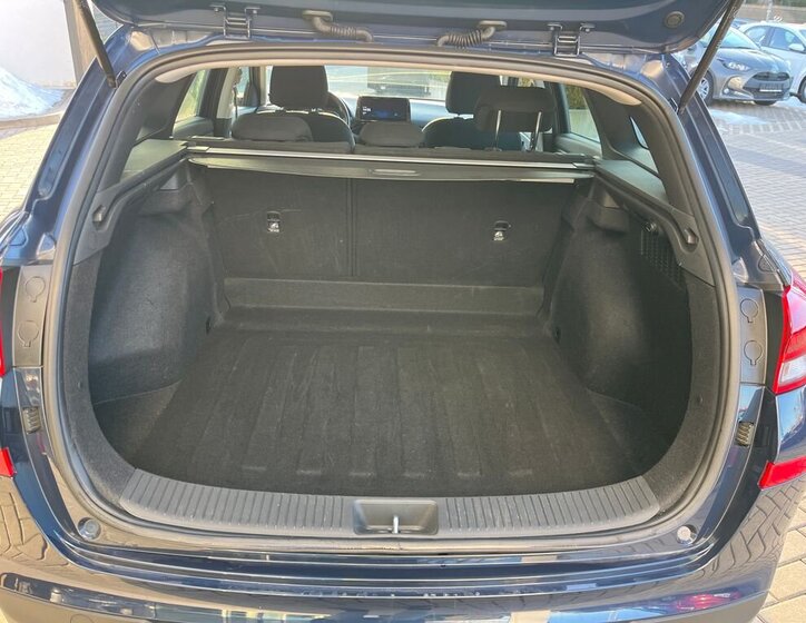 Hyundai i30 Kombi 1,5 l 70 kw