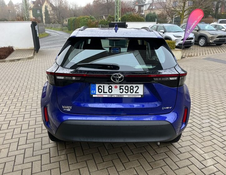 Toyota Yaris Cross 27