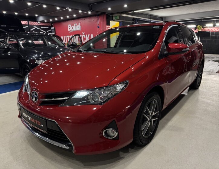 Toyota Auris Hatchback 1,6 l 97 kw