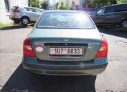 Hyundai Elantra Sedan / Limuzína 2,0 l 82 kw