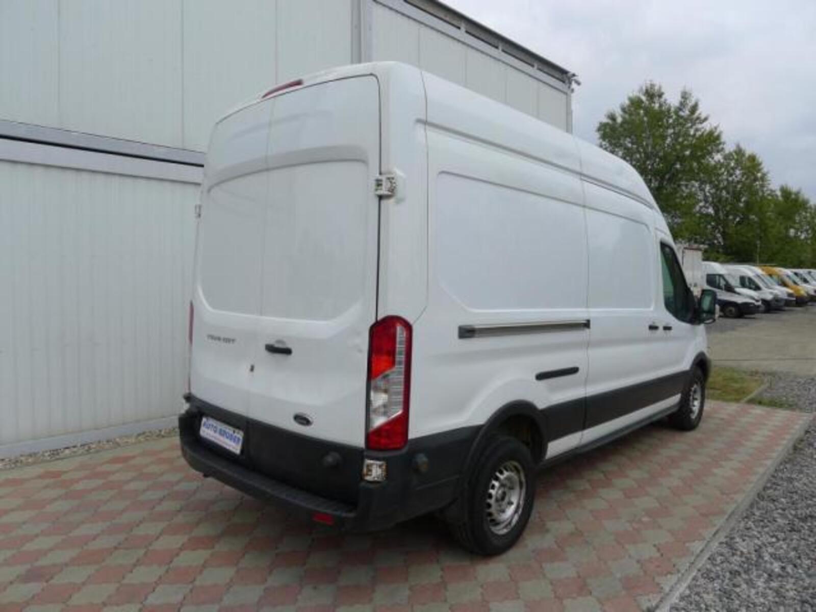 Ford Transit 4